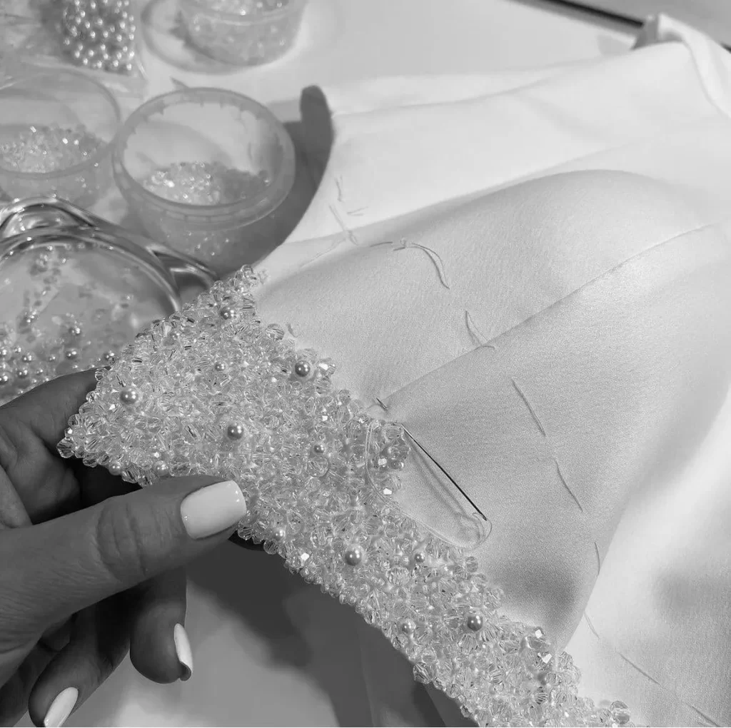 customize your wedding dress